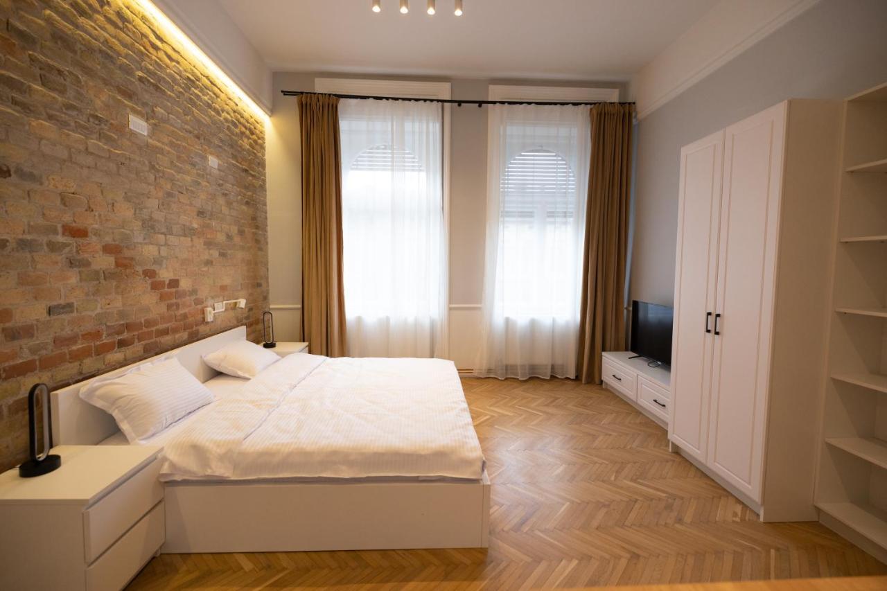 Carol Residence تيميشورا المظهر الخارجي الصورة
